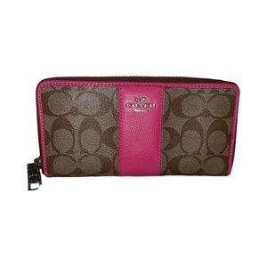 Coach Brown Signature Wallet with Pink Trim 💕